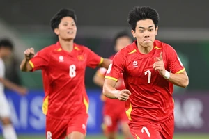 Đình Bắc gặp đối thủ xứng tầm ở bán kết U23 châu Á