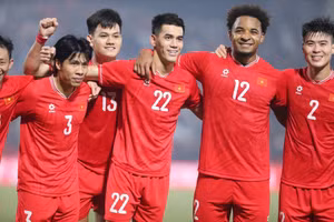 Sao tuyển Việt Nam quyết ‘xé lưới’ Nepal
