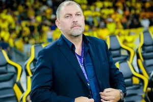 HLV Malaysia muốn sử dụng 7 cầu thủ nhập tịch quyết đấu tuyển Việt Nam