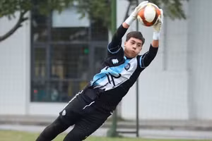 Aaron Tu Vinh Napierala sẽ thi đấu tại giải Hạng Nhất Quốc Gia mùa tới.