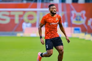 Fred Friday bị treo giò ở vòng 17 V-League. Ảnh: Internet.