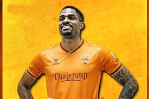 Hoàng Anh Gia Lai chiêu mộ ngoại binh cao 1m92