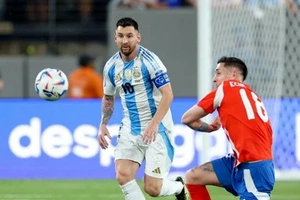 Messi cân nhắc từ đội tuyển Argentina Copa America 2024.