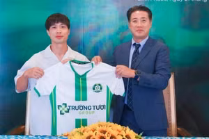 Chuyên gia Yusuke Adachi chia tay CLB Bình Phước.