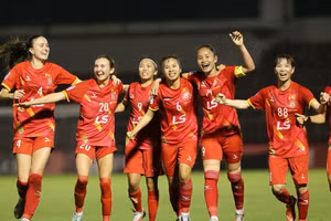 CLB nữ TPHCM so tài Wuhan Jiangda (Trung Quốc) ở trận bán kết Cúp C1 nữ châu Á.