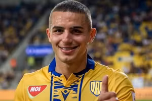 Nikola Krstovic của Lecce mơ ước được thi đấu cho Man United.