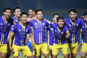 CLB Hà Nội thiếu vắng nhiều ngôi sao ở trận gặp Nam Định FC.