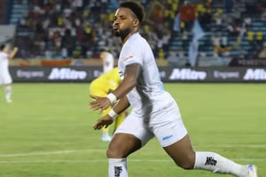  Nam Định đoạt Siêu Cúp Việt Nam.