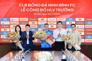 HLV người Tây Ban Nha Gerard Albadalejo dẫn dắt CLB Ninh Bình ở V-League 2025/26.