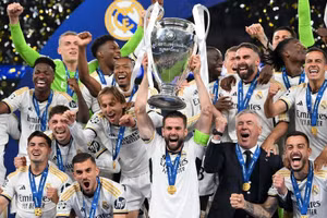 Real Madrid mở màn Cúp C1 bằng trận tiếp đón Stuttgart trên sân nhà.