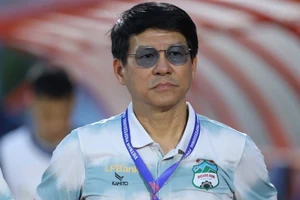 Bất ngờ danh tính HLV tạm quyền CLB Ninh Bình