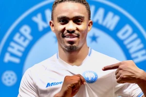 Njabulo Blom hiện được định giá cao nhất giải V-League.