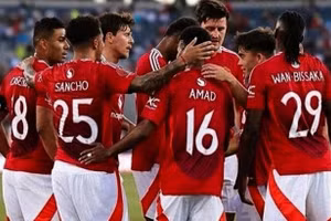 Man United chi số tiền khổng lồ mua loạt siêu sao