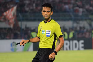 Trọng tài Thoriq Munir bắt trận U23 Việt Nam - U23 Yemen.