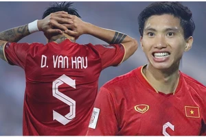 Vừa trở lại sân cỏ, Đoàn Văn Hậu nhận tin sốc