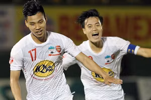 Văn Thanh- Văn Toàn nghỉ thi đấu dài hạn vì chấn thương.