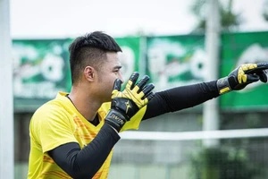 Cựu thủ môn U23 Việt Nam có bến đỗ bất ngờ
