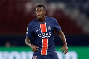 Nuno Mendes lọt tầm ngắm của MU.