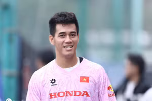 Tiến Linh không còn là Vua phá lưới V-League 2024/25.