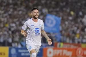 Kevin Phạm Ba chia tay Nam Định FC sau một năm gắn bó.