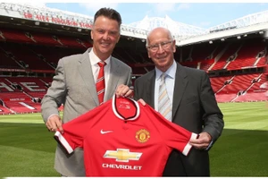 HLV Louis van Gaal được đoàn đoán có thể dẫn dắt tuyển Indonesia.
