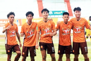 CLB Hoàng Anh Gia Lai dự V-League 2025/26 với loạt cầu thủ trẻ.