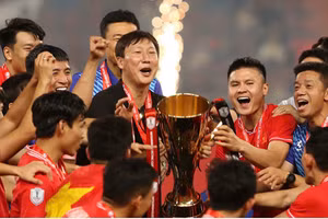 Thống kê bất ngờ về HLV Kim Sang-sik với bóng đá Việt Nam