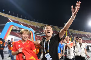 Tương lai của HLV Kim Sang Sik được định đoạt?