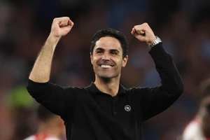 HLV Mikel Arteta quyết thắng PSG.