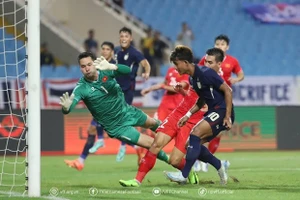 Tuyển Việt Nam để thua Thái Lan ở giải Tam hùng LPBank Cup.