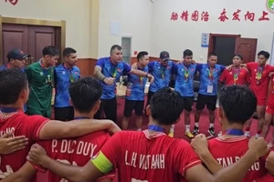 HLV Cristiano Roland hài lòng với trận thắng U16 Nhật Bản.