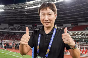 HLV Kim Sang sik bắt bài U23 Yemen trước trận đại chiến,