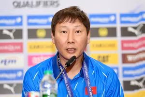 HLV Kim Sang Sik hài lòng với trận thắng Nepal.