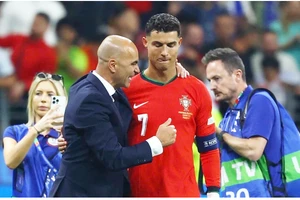 HLV tuyển Bồ Đào Nha nói điều bất ngờ về phong độ của Ronaldo