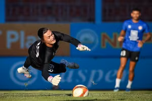 Thủ môn Việt kiều Slovakia sắp có quốc tịch Việt Nam?