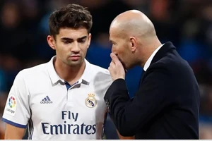 Enzo Zidane giã từ sự nghiệp ở tuổi 29.