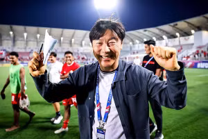 HLV Shin Tae-yong được đồn đoán tái hợp bóng đá Indonesia.