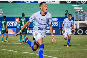 Luis Salazar chia tay Bình Định vì chấn thương.