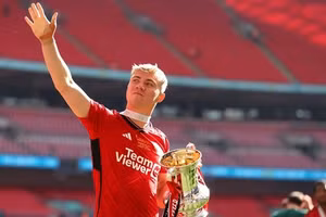 Man United sắp thanh lý hàng loạt cầu thủ?