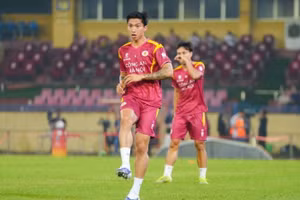 Đoàn Văn Hậu không được ra sân vòng 19 V-League