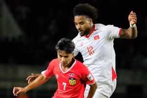 ‘Xuân Son quá khác biệt so với cầu thủ châu Á’