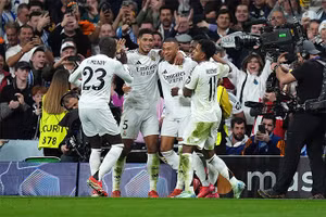 Real Madrid liên tục nhận những quyết định bất lợi từ đội ngũ trọng tài.