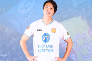 Tuấn Anh chia tay Hoàng Anh Gia Lai, gia nhập Nam Định FC.