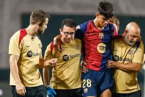 Marc Bernal nghỉ thi đấu dài hạn vì chấn thương.