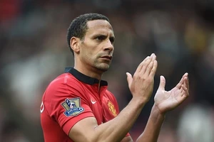 Rio Ferdinand nhắc nhở Man United về các hoạt động chuyển nhượng.