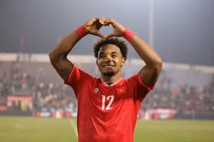 Xuân Son nhận thưởng hơn 3 tỷ đồng ở tuyển Việt Nam.