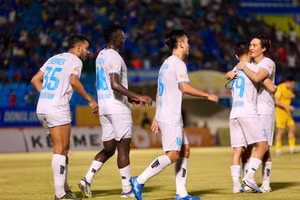 Vòng 26 V-League 2024/25 đồng loạt diễn ra vào 17h ngày 22/6.