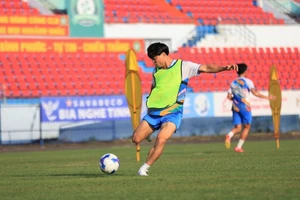Công Phượng chưa thể ra sân thi đấu vì chấn thương.