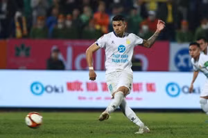 Hendrio gia nhập Hà Nội FC với bản hợp đồng 3 năm.