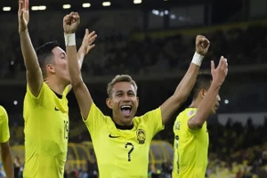 Bóng đá Malaysia cân nhắc thuê luật sư giỏi kháng cáo FIFA.